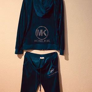 Michael Kors Sweatsuit🔥
